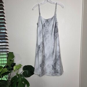 Calvin Klein‎ Slip Dress Size 8 White Gray Stone Print Sleeveless Mini Satin